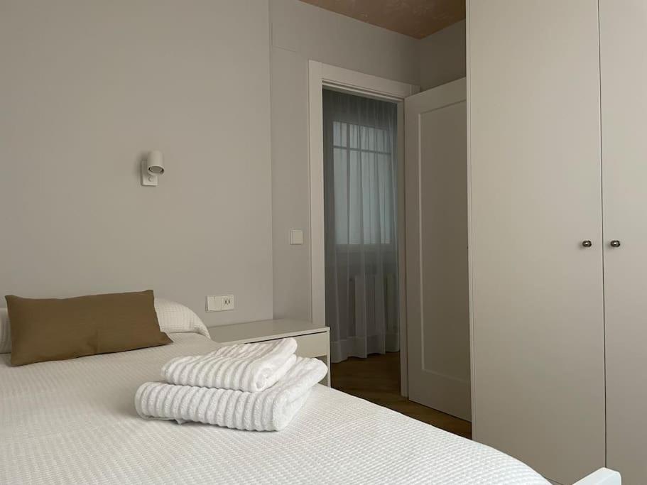 Burgos Senorial By Exclusive Burgos Apartments מראה חיצוני תמונה